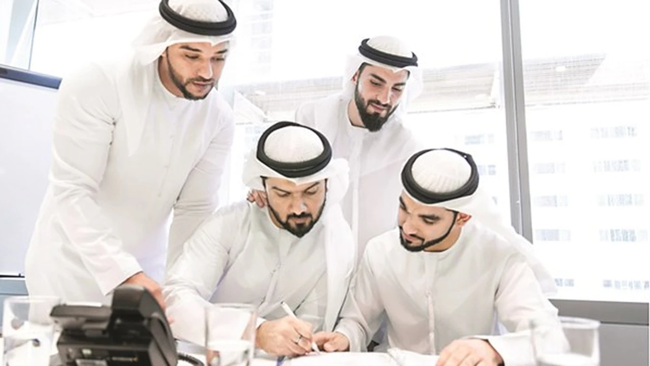 رواتب مغرية في الإمارات لمهن المستقبل المبتكرة